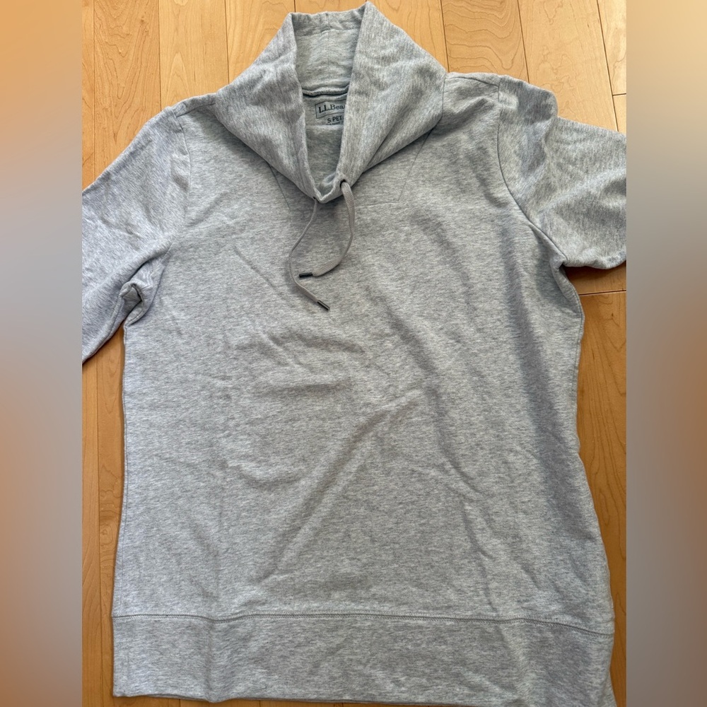 L.L.Bean Ultrasoft Sweats Funnelneck
Pullover Gray Heather Cotton Sweater SP